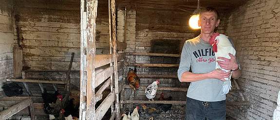 [Translate to English:] Nach abgeschlossener Reha arbeitet Stanislaw im Reha-Zentrum mit